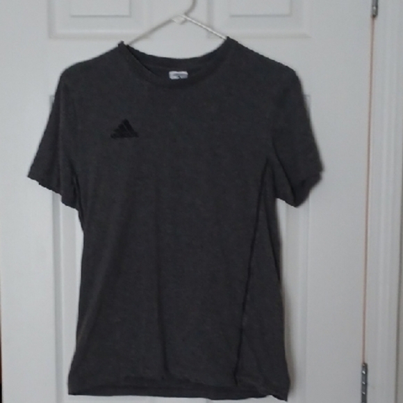 💙🌺Adidas Men's Gray T-Shirt - Picture 10 of 10
